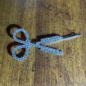 Scissors Shaped Rhinestone Bobby Pin Hairdresser Seamstress Gift (NWOT)